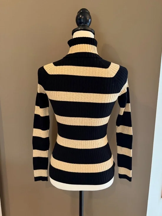International Concepts Black & Gold striped ribbed turtleneck sweater, Size Med - Picture 3 of 9